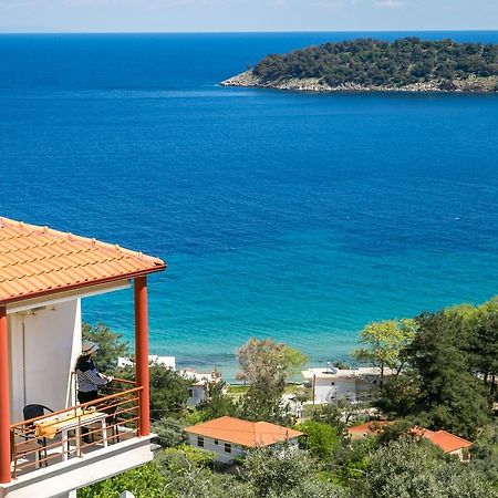 Aphrodite Villas Koinira Eksteriør bilde