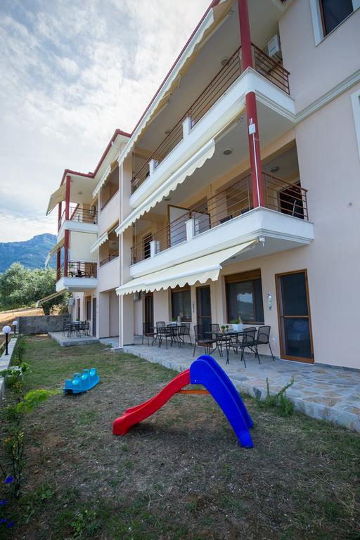 Aphrodite Villas Koinira Eksteriør bilde